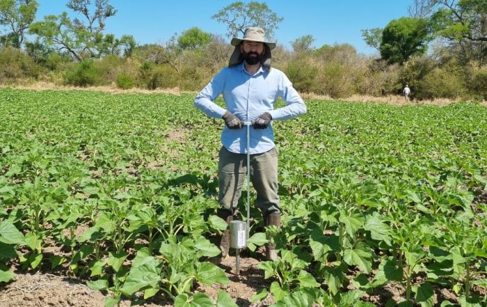 Análisis de suelo en el norte argentino