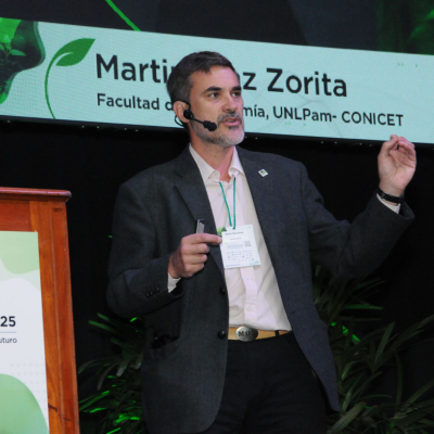 Martín Diaz Zorita – (FA UNLPam – CONICET) Martin-Diaz-Zorita - Simposio Regional 2026